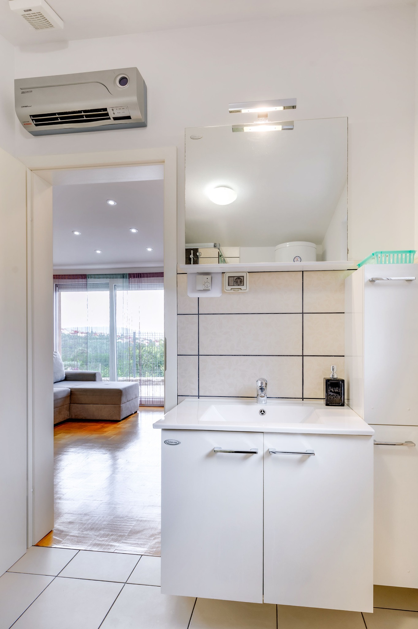 Dnevni prostor drugačen pogled